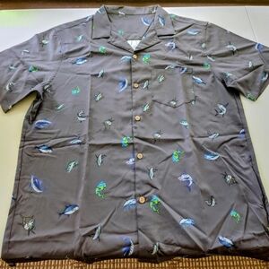 Angel Season NWT Gray Short Sleeve Shirt with Fish Print Size XL